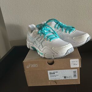 Brand new never been worn.